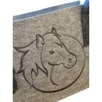 Gilde Filztasche mit Pferdekopf bestickt hellgrau