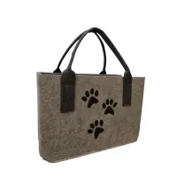 Gilde Tasche aus Filz hellgrau mit dunkelgrauen Pfoten